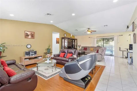 11186 NW 21st Street Coral Springs FL 33071