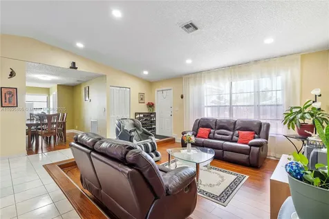 11186 NW 21st Street Coral Springs FL 33071