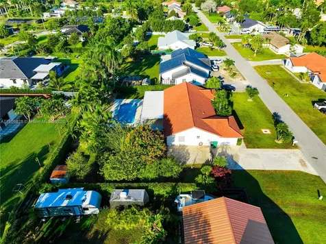 18760 SW 294th Terrace Homestead FL 33030