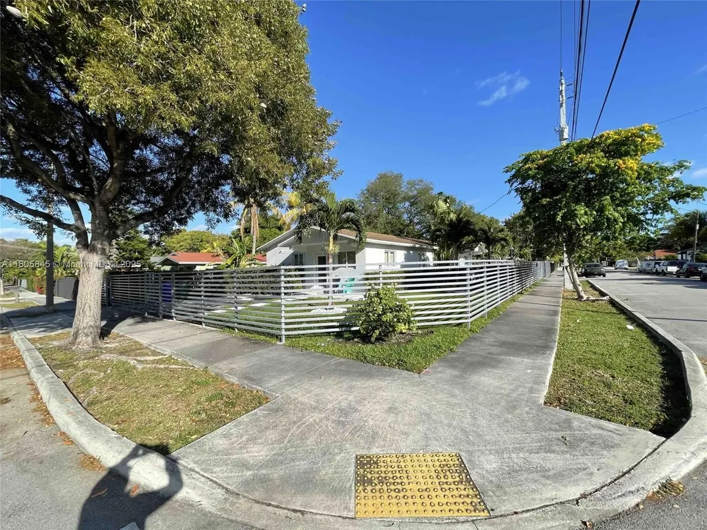 4400 NW 1st Avenue Miami FL 33127