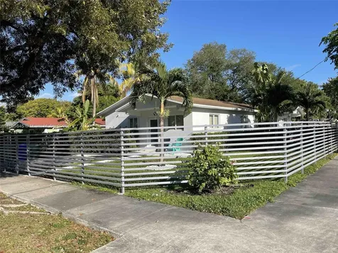 4400 NW 1st Avenue Miami FL 33127
