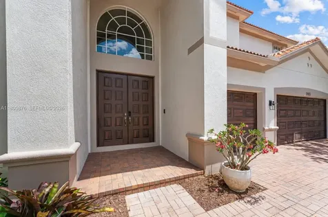19165 N Gardenia Avenue Weston FL 33332