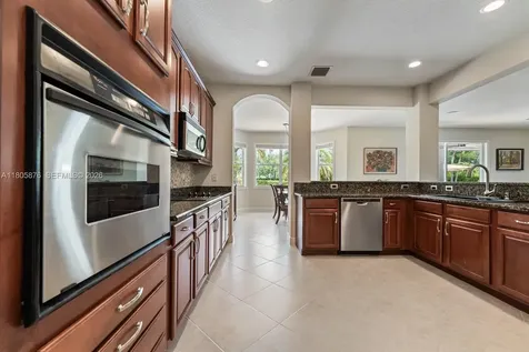 19165 N Gardenia Avenue Weston FL 33332
