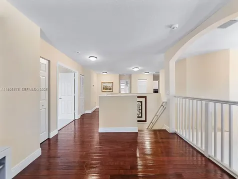 19165 N Gardenia Avenue Weston FL 33332