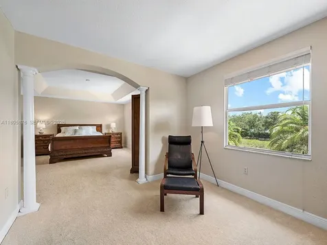 19165 N Gardenia Avenue Weston FL 33332