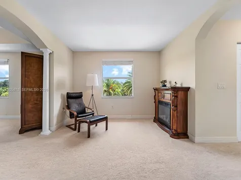 19165 N Gardenia Avenue Weston FL 33332