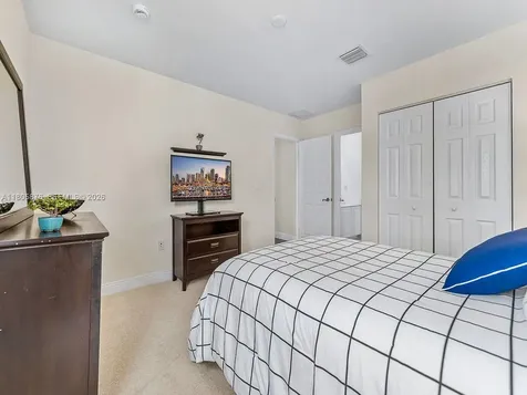 19165 N Gardenia Avenue Weston FL 33332