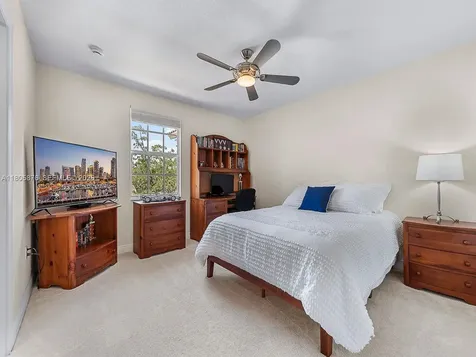 19165 N Gardenia Avenue Weston FL 33332