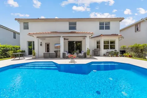 19165 N Gardenia Avenue Weston FL 33332