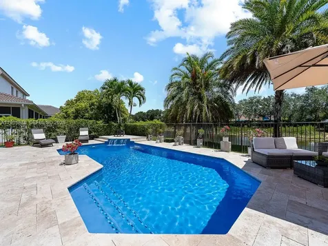 19165 N Gardenia Avenue Weston FL 33332