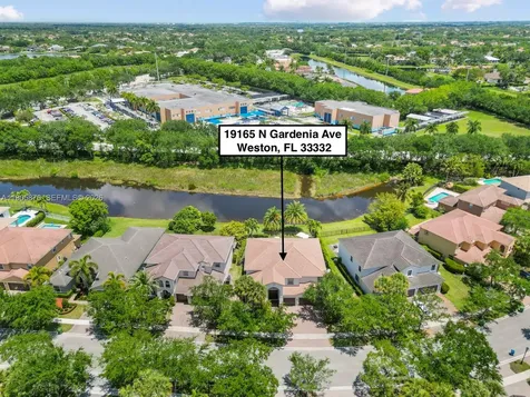 19165 N Gardenia Avenue Weston FL 33332