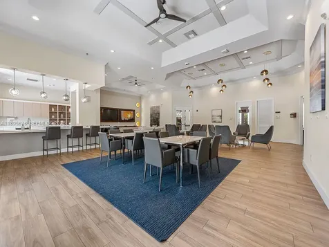 19165 N Gardenia Avenue Weston FL 33332
