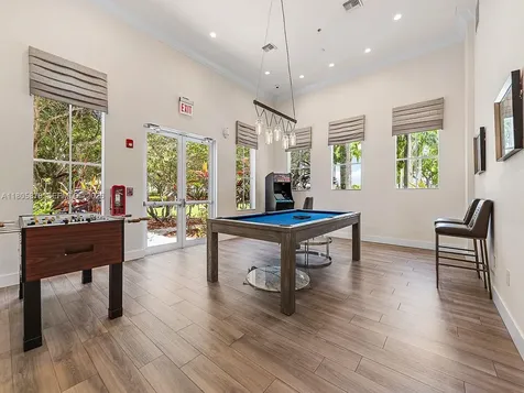 19165 N Gardenia Avenue Weston FL 33332