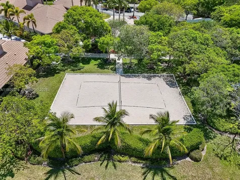 19165 N Gardenia Avenue Weston FL 33332