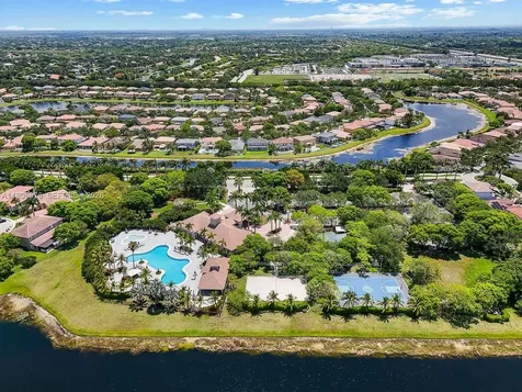 19165 N Gardenia Avenue Weston FL 33332