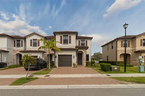 10966 W 33rd Way Hialeah FL 33018