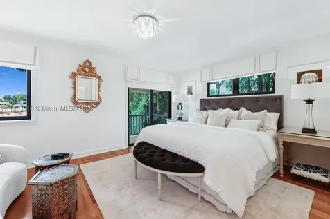56 S Hibiscus Drive Miami Beach FL 33139