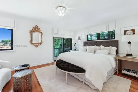 56 S Hibiscus Drive Miami Beach FL 33139