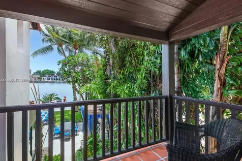 56 S Hibiscus Drive Miami Beach FL 33139