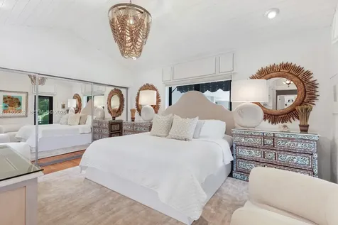 56 S Hibiscus Drive Miami Beach FL 33139