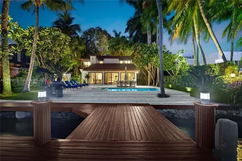 56 S Hibiscus Drive Miami Beach FL 33139