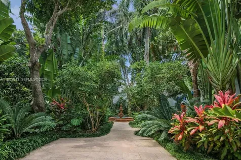 56 S Hibiscus Drive Miami Beach FL 33139