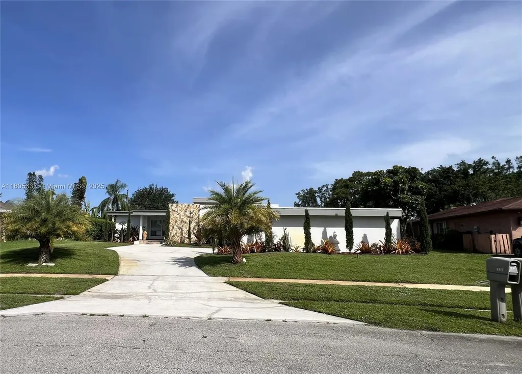 3210 E Medinah Circle E Lake Worth FL 33467