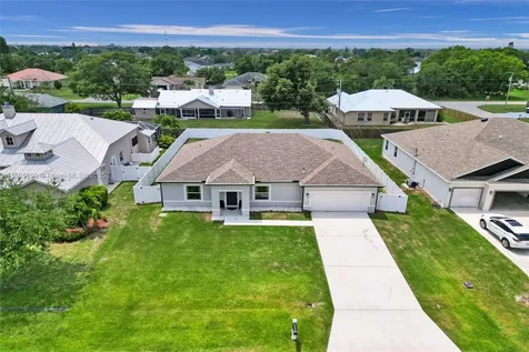 434 SW Namoit Place Port St. Lucie FL 34953