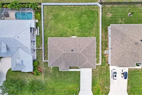 434 SW Namoit Place Port St. Lucie FL 34953