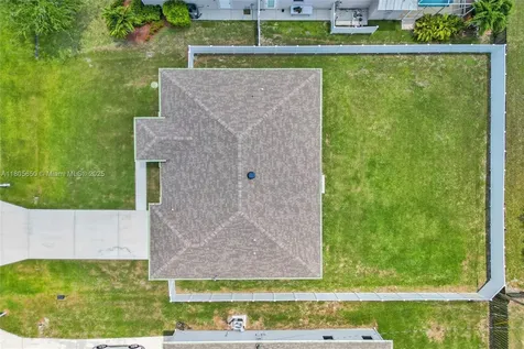 434 SW Namoit Place Port St. Lucie FL 34953