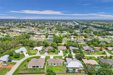 434 SW Namoit Place Port St. Lucie FL 34953