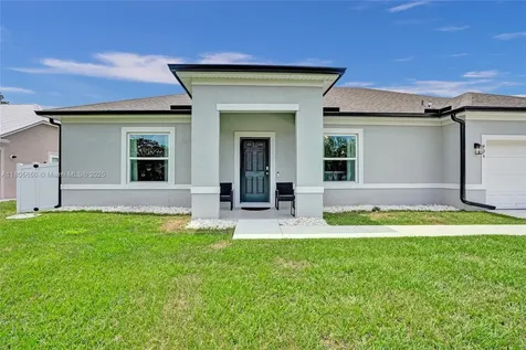 434 SW Namoit Place Port St. Lucie FL 34953