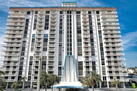 1500 S Ocean Drive Hollywood FL 33019