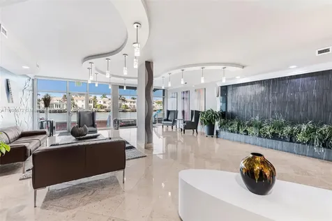 1500 S Ocean Drive Hollywood FL 33019