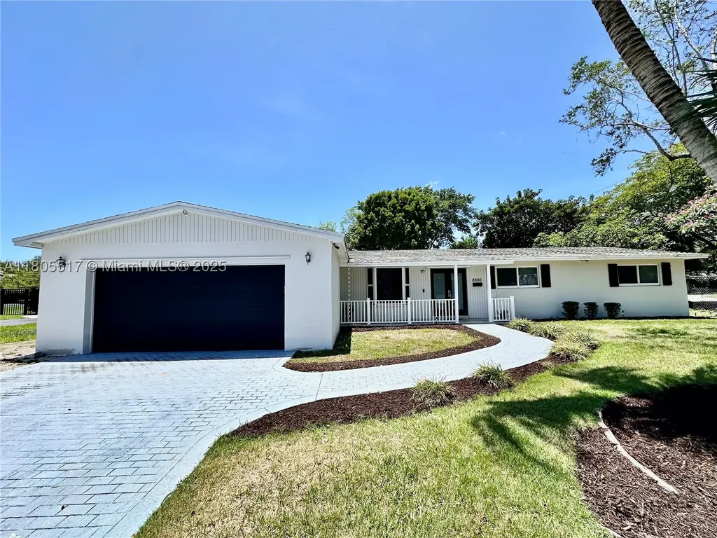 8890 SW 155th Terrace Palmetto Bay FL 33157