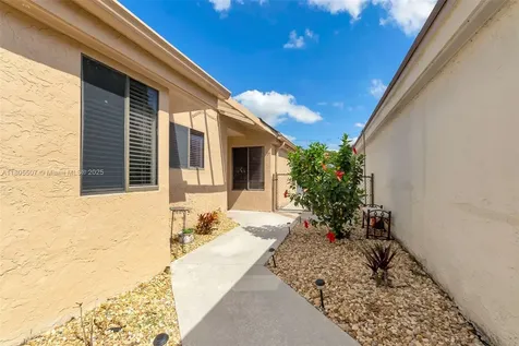 3831 NW 21st Street Coconut Creek FL 33066