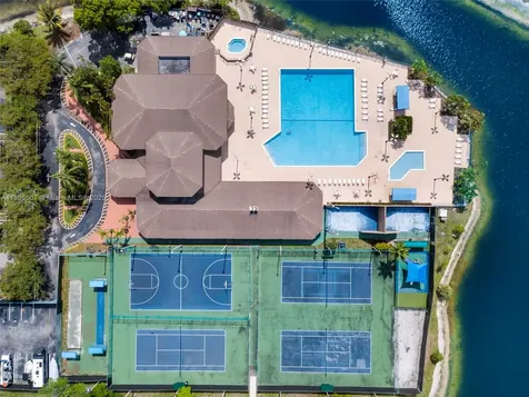 3831 NW 21st Street Coconut Creek FL 33066