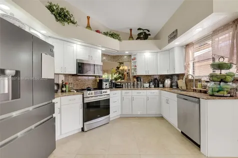 3831 NW 21st Street Coconut Creek FL 33066