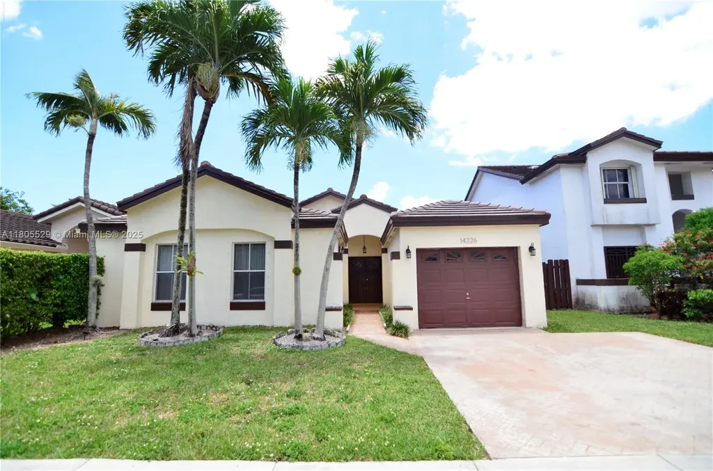 14226 SW 90th Terrace Miami FL 33186