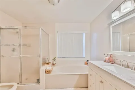 14226 SW 90th Terrace Miami FL 33186