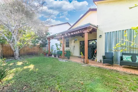 14226 SW 90th Terrace Miami FL 33186