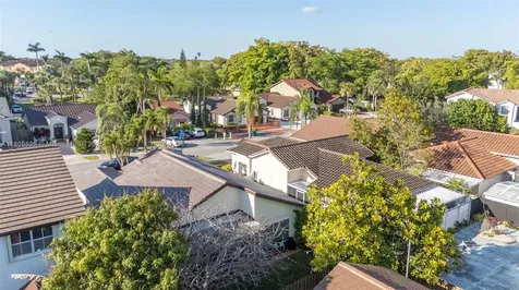 14226 SW 90th Terrace Miami FL 33186