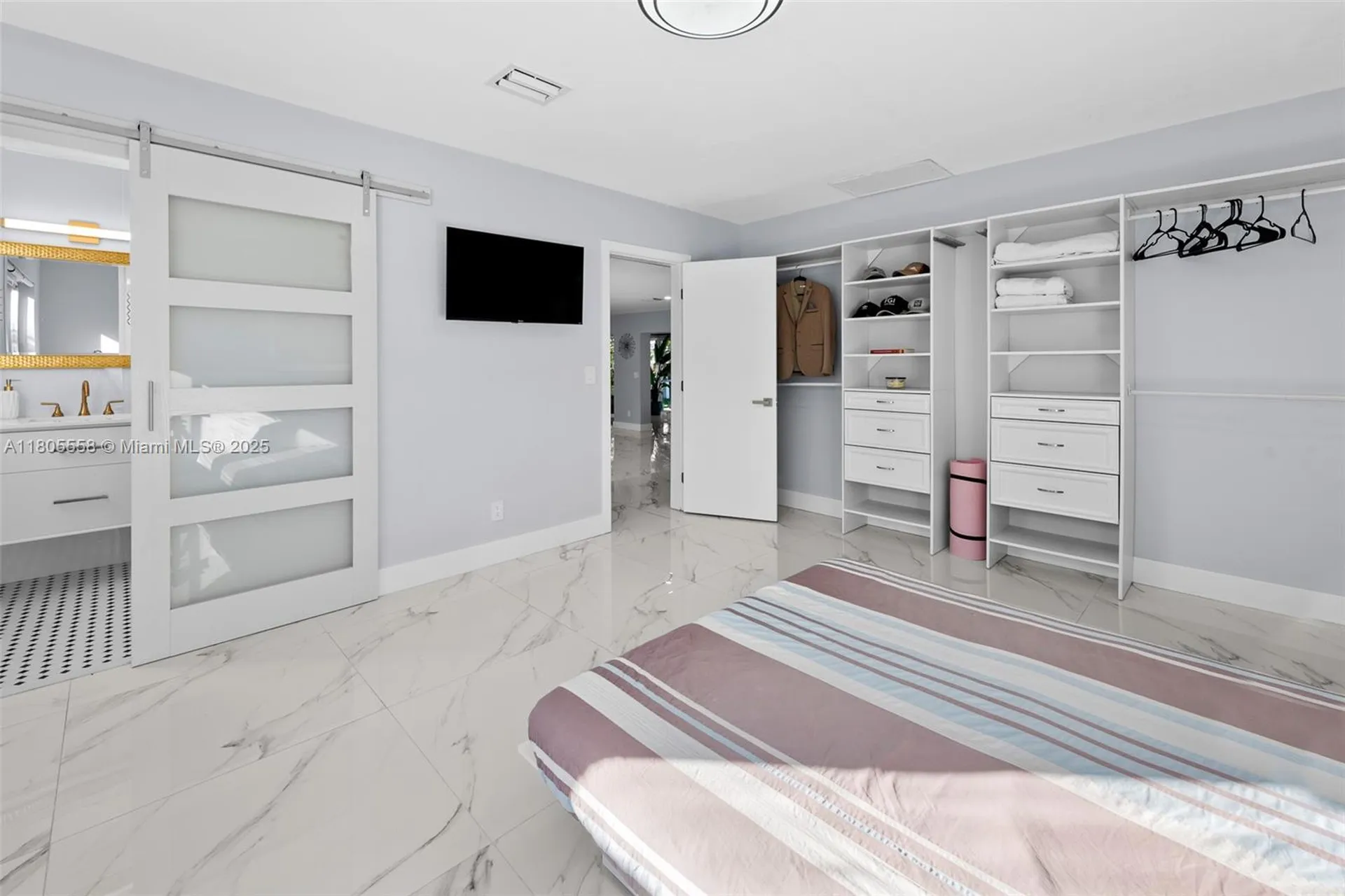 1025 Washington Street Hollywood FL 33019