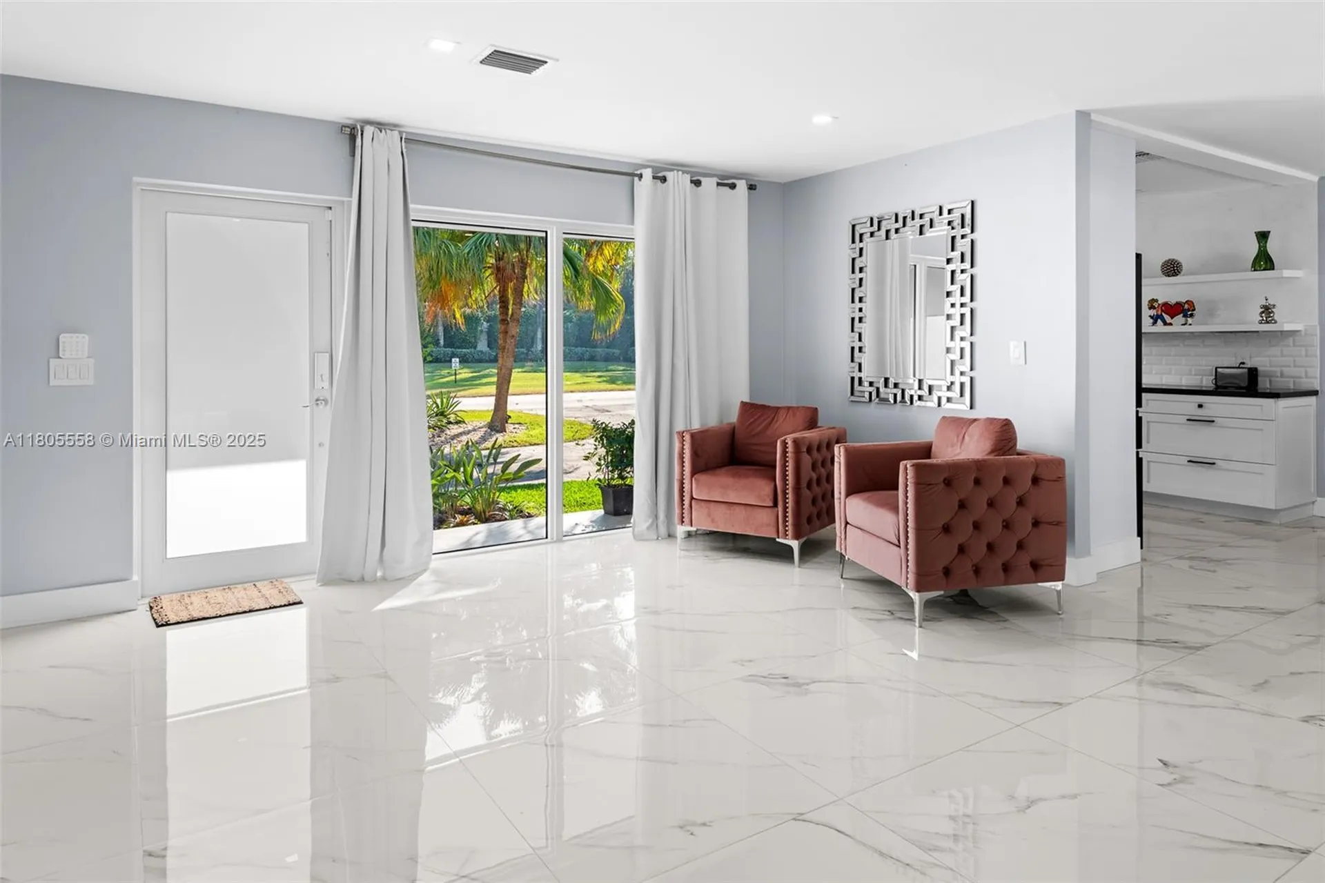 1025 Washington Street Hollywood FL 33019