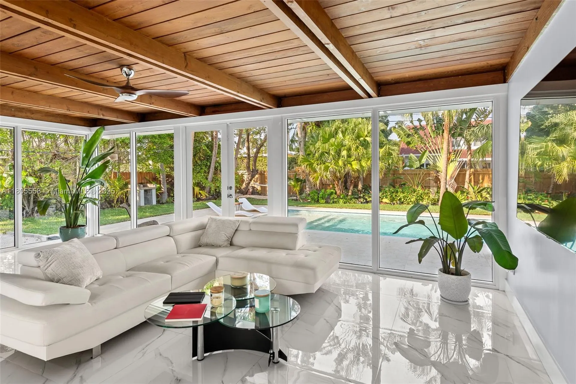 1025 Washington Street Hollywood FL 33019