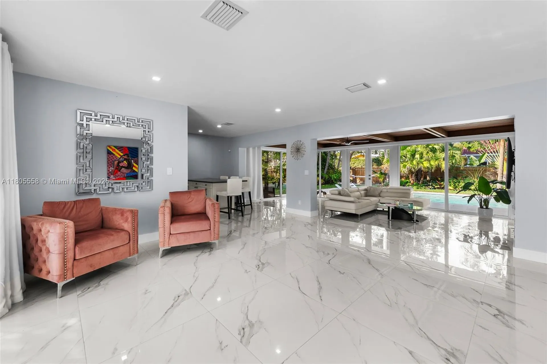 1025 Washington Street Hollywood FL 33019