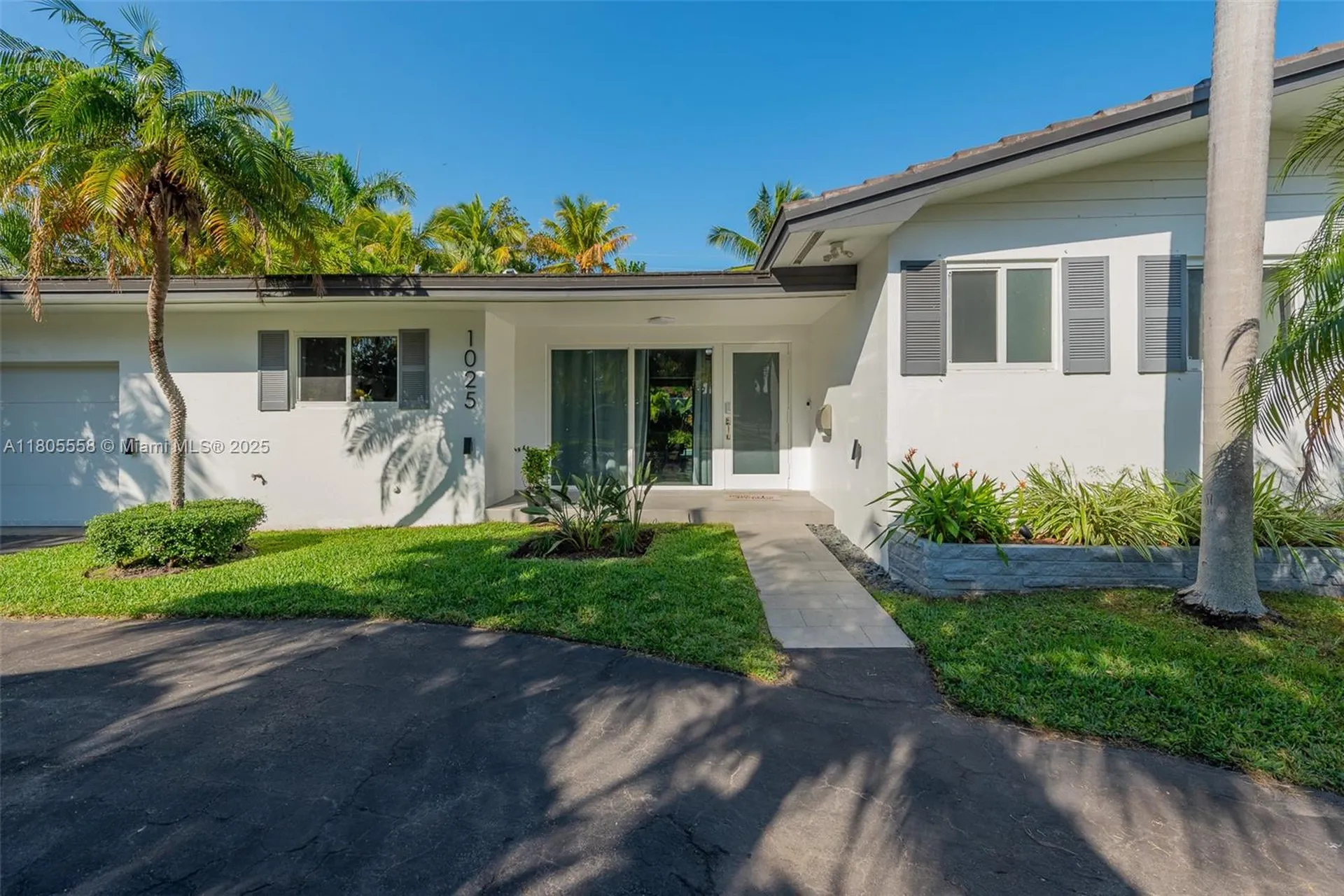 1025 Washington Street Hollywood FL 33019