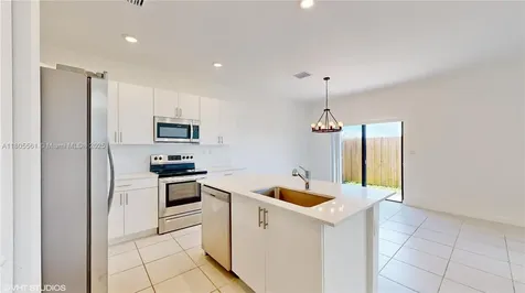 10004 SW 231 Lane Miami FL 33190