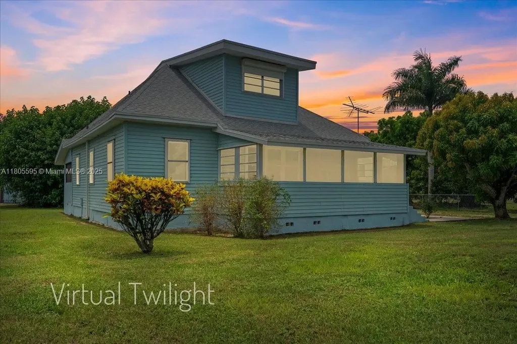 27000 SW 187th Avenue Homestead FL 33031