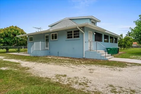 27000 SW 187th Avenue Homestead FL 33031